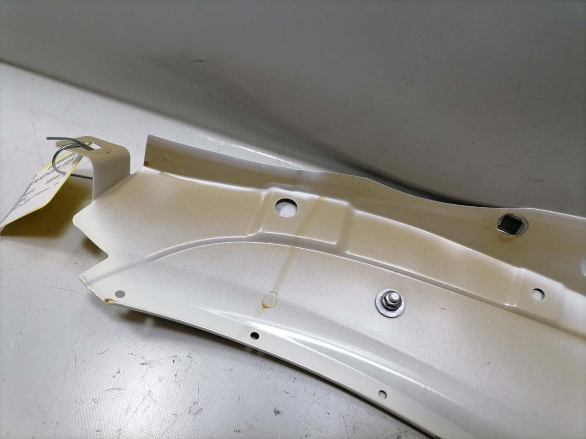 Porsche Macan original Kotfl&uuml;gel vorn rechts Oberteil Bj.2015